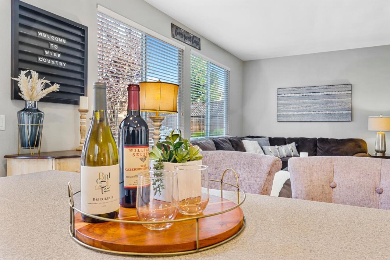 Brand New Listing - Windsor “Winetopia” Getaway エクステリア 写真