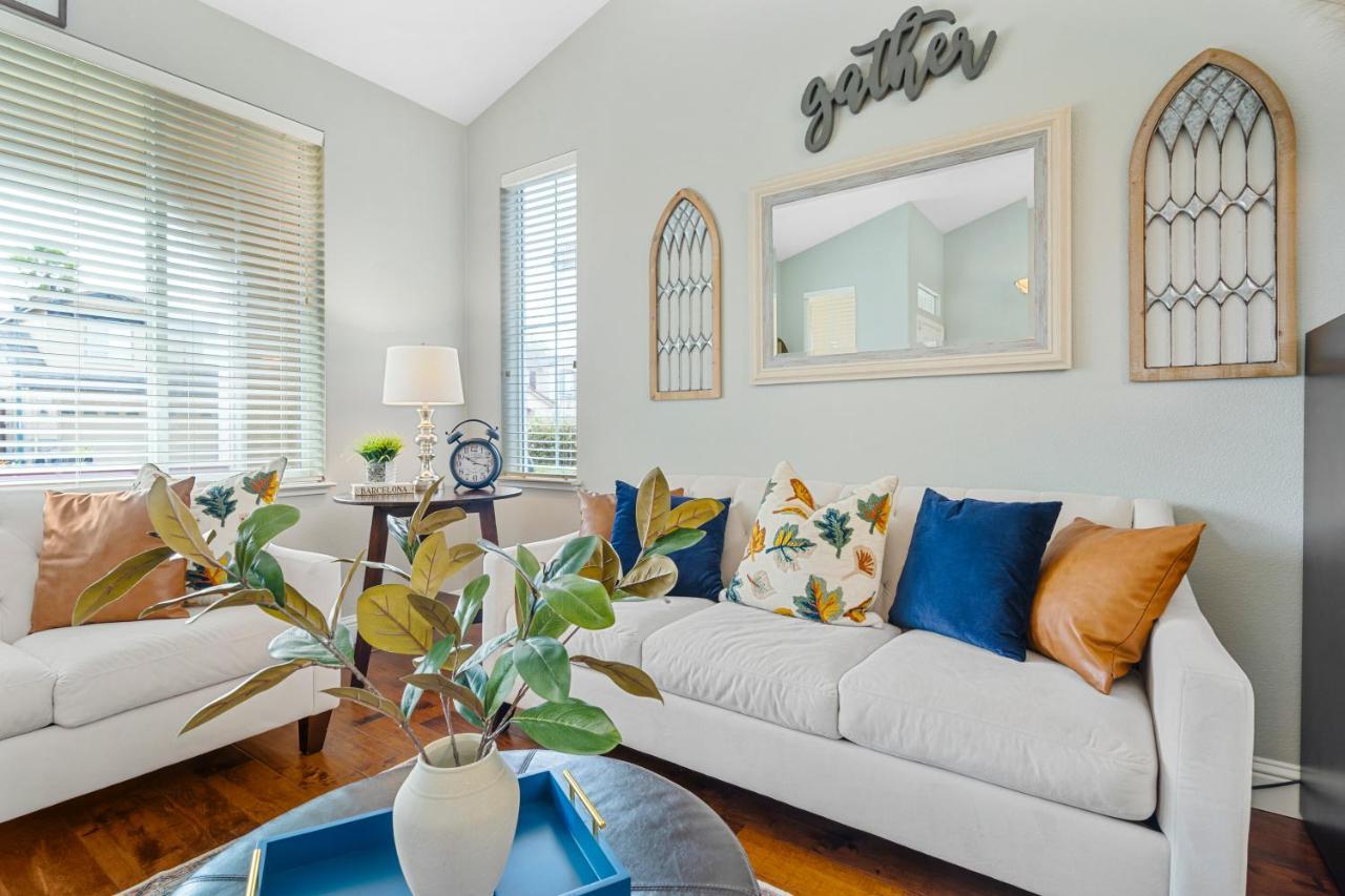 Brand New Listing - Windsor “Winetopia” Getaway エクステリア 写真